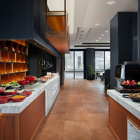 Delta Hotels by Marriott Istanbul Kagithane Exteriör bild