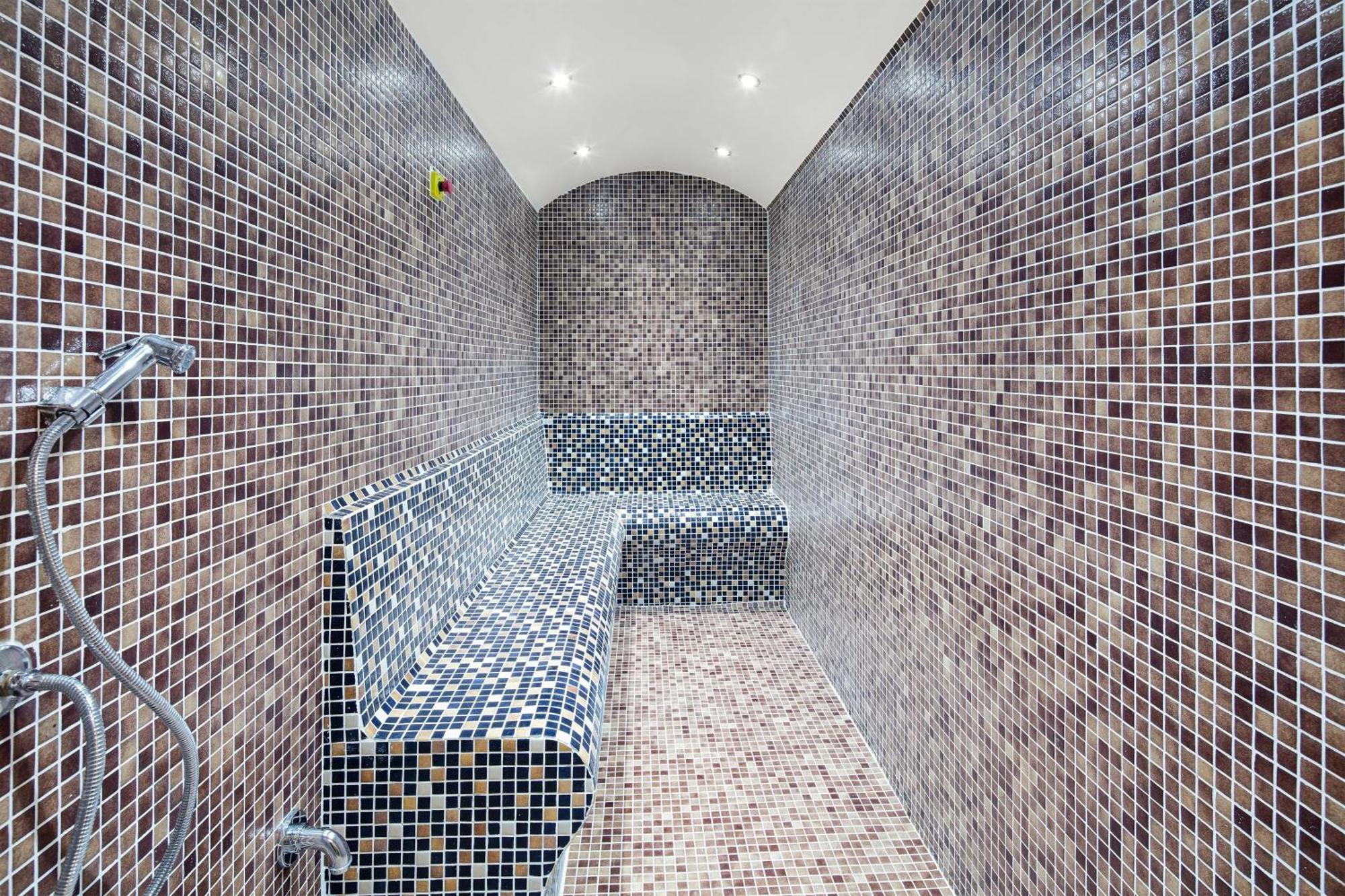 Delta Hotels by Marriott Istanbul Kagithane Exteriör bild